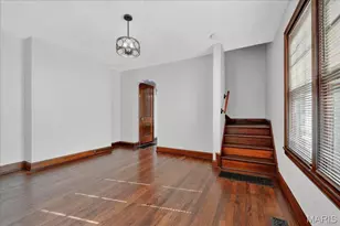 7114 Drury Ln, Saint Louis, MO 63143 - Photo 8