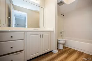 1621 Walpole Dr, Chesterfield, MO 63017 - Photo 22