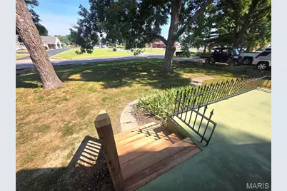 698 Center Drive, Saint Genevieve, MO 63670 - Photo 16