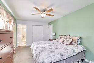 1211 Big Bend Rd, Ballwin, MO 63021 - Photo 16