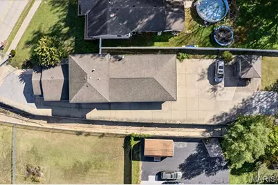 16 Midland Avenue, Maryland Heights, MO 63043 - Photo 40