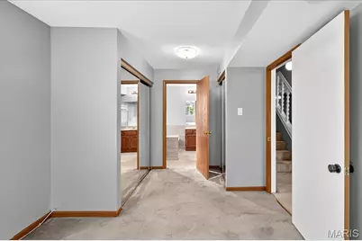 16 Midland Avenue, Maryland Heights, MO 63043 - Photo 20