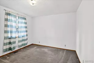 16 Midland Ave, Maryland Heights, MO 63043 - Photo 28