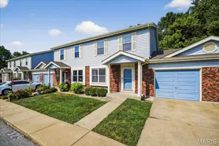 1329 Summergate Pkwy, Saint Charles, MO 63303 - Photo 2