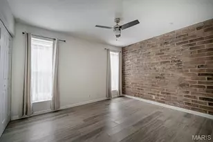 648 Coeur de Royale Dr, Creve Coeur, MO 63141 - Photo 8