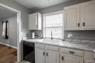 205 Batson Lake Ln, Poplar Bluff, MO 63901 - Photo 8