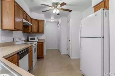 530 Ashbrook Drive #18, Farmington, MO 63640 - Photo 16