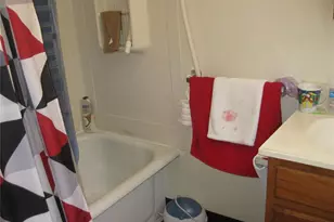 6264 Cabanne Ave, University City, MO 63130 - Photo 14