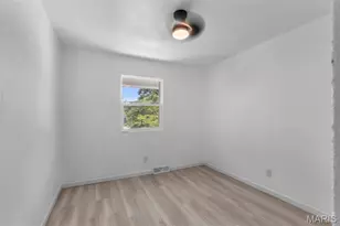 1912 Perryville Rd, Cape Girardeau, MO 63701 - Photo 18