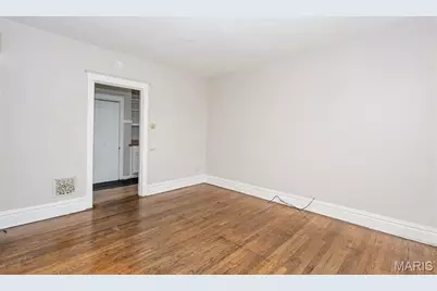 5026 - 5028 Chippewa, Saint Louis, MO 63109 - Photo 8