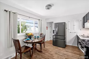 354 Burncoate Dr, Oakville, MO 63129 - Photo 10