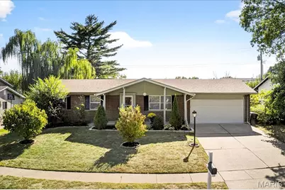 354 Burncoate Drive, Oakville, MO 63129 - Photo 32