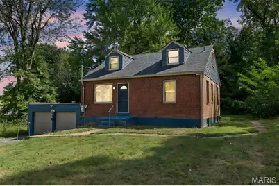 138 N Marguerite Avenue, Saint Louis, MO 63135 - Photo 2