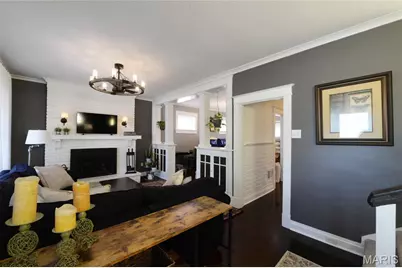 5222 Nottingham, Saint Louis, MO 63109 - Photo 2