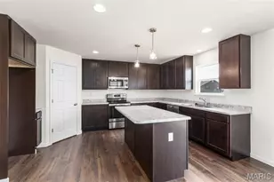 1748 Martingale Ln, Eureka, MO 63025 - Photo 6