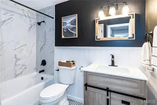 950 E Rue De La Banque, Saint Louis, MO 63141 - Photo 20