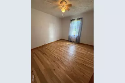 1420 W Centennial Avenue, Bowling Green, MO 63334 - Photo 6