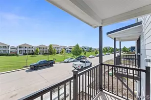 108 Canal Cottage Aly, Saint Charles, MO 63301 - Photo 16