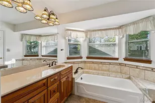 16423 Laurel Park Ct, Grover, MO 63040 - Photo 20