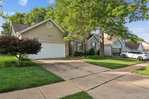16423 Laurel Park Ct, Grover, MO 63040 - Photo 2