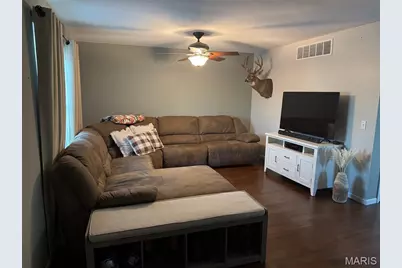 1798 Debbie Lane, Robertsville, MO 65066 - Photo 10