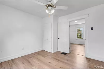 10525 Hobday Avenue, Saint Ann, MO 63074 - Photo 20
