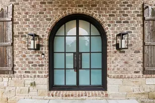 115 Ladue Pine Woods Pl, Saint Louis, MO 63141 - Photo 8