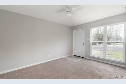 464 Hill Drive Court, Eureka, MO 63025 - Photo 2