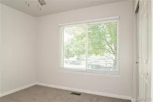 17 Brookfield Ct, Wentzville, MO 63385 - Photo 12