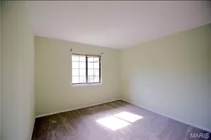 1440 Heritage Landing, Saint Charles, MO 63303 - Photo 4