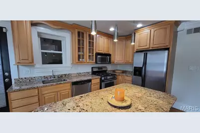 7570 Byron Place #1E, Clayton, MO 63105 - Photo 16