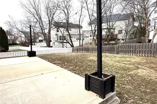 2347 Paradise Peak Cir, Wildwood, MO 63011 - Photo 34