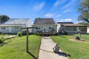 205 E Beech St, Sikeston, MO 63801 - Photo 20
