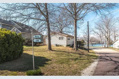1790 Lakeshore Drive, Cuba, MO 65453 - Photo 2