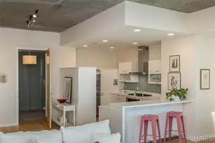 4545 Lindell Blvd, Saint Louis, MO 63108 - Photo 16