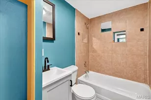 9386 Golden Gate Rd, Rock Hill, MO 63144 - Photo 22