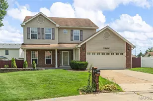 2906 Russet Ct, Florissant, MO 63031 - Photo 2