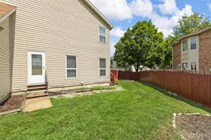 2906 Russet Ct, Florissant, MO 63031 - Photo 6