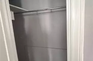 7330 Ahern Ave, University City, MO 63130 - Photo 12