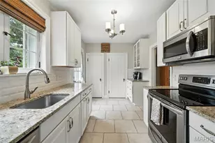 7814 Gannon Ave, University City, MO 63130 - Photo 16