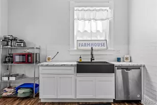 8 S A St, Farmington, MO 63640 - Photo 34