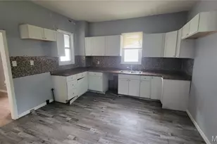 9704 S Broadway, Saint Louis, MO 63125 - Photo 4