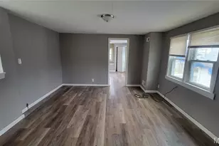 9704 S Broadway, Saint Louis, MO 63125 - Photo 2