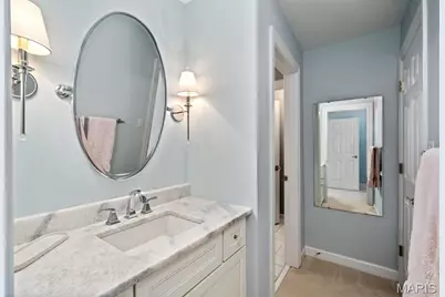 2409 N Ballas Road, Town and Country, MO 63131 - Photo 36