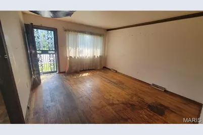 4607 Lee Avenue, Saint Louis, MO 63115 - Photo 2