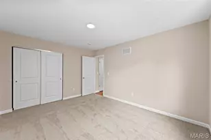 3360 Suncrest Ave, Saint Louis, MO 63114 - Photo 18