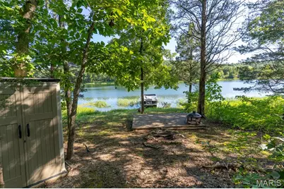 609 Devonshire Lane, De Soto, MO 63020 - Photo 6