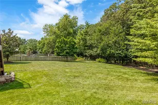 16307 Autumn View Terrace Dr, Ellisville, MO 63011 - Photo 4