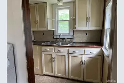 56 E Euclid Avenue, Sullivan, MO 63080 - Photo 10