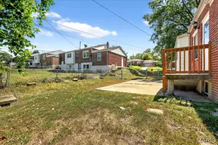 9472 Yorktown Dr, Bellefontaine Neighbors, MO 63137 - Photo 26